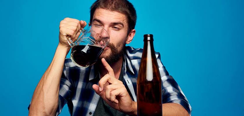 muškarac pije alkohol kako prestati slika 2